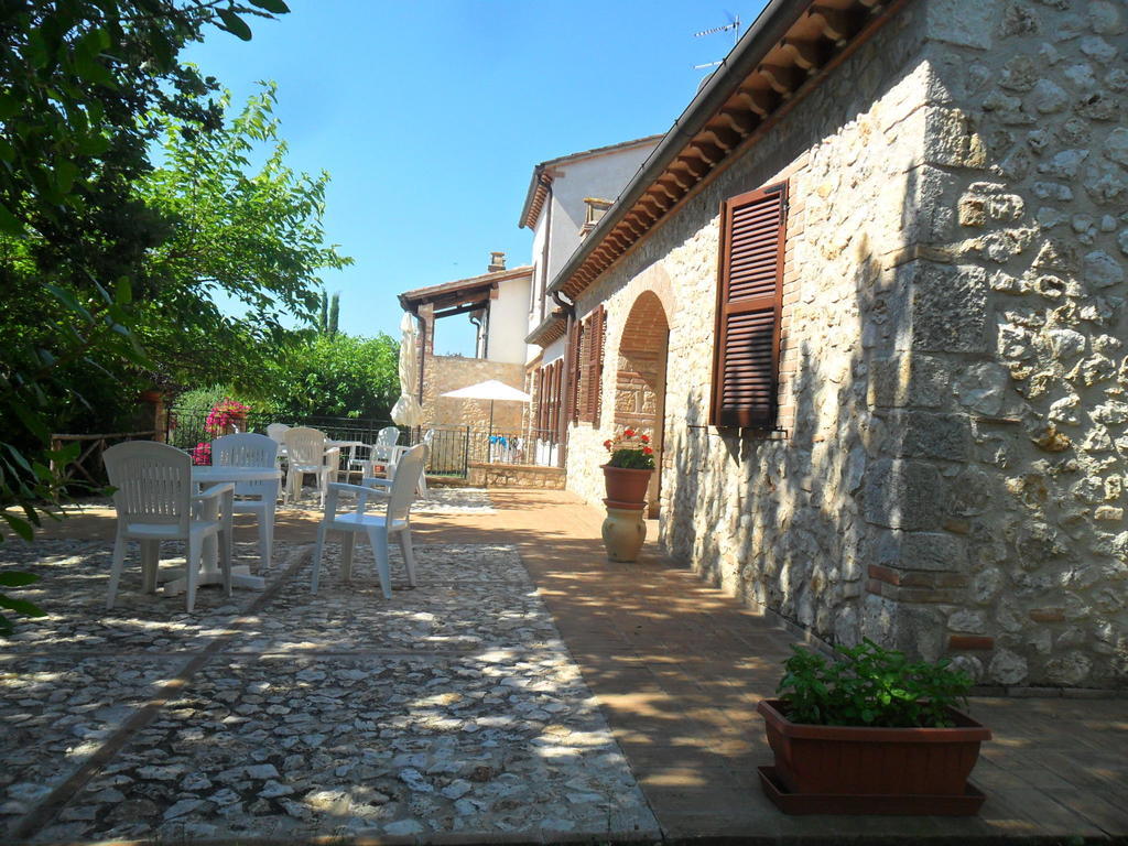 Casale Santa Caterina Aparthotel Amelia Εξωτερικό φωτογραφία