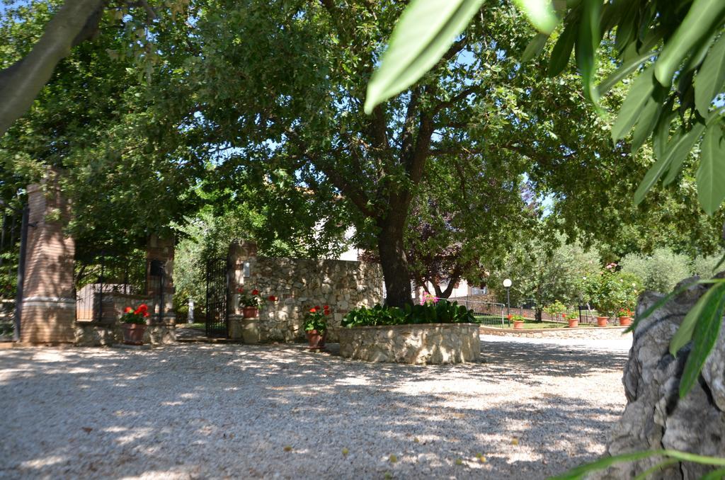 Casale Santa Caterina Aparthotel Amelia Εξωτερικό φωτογραφία