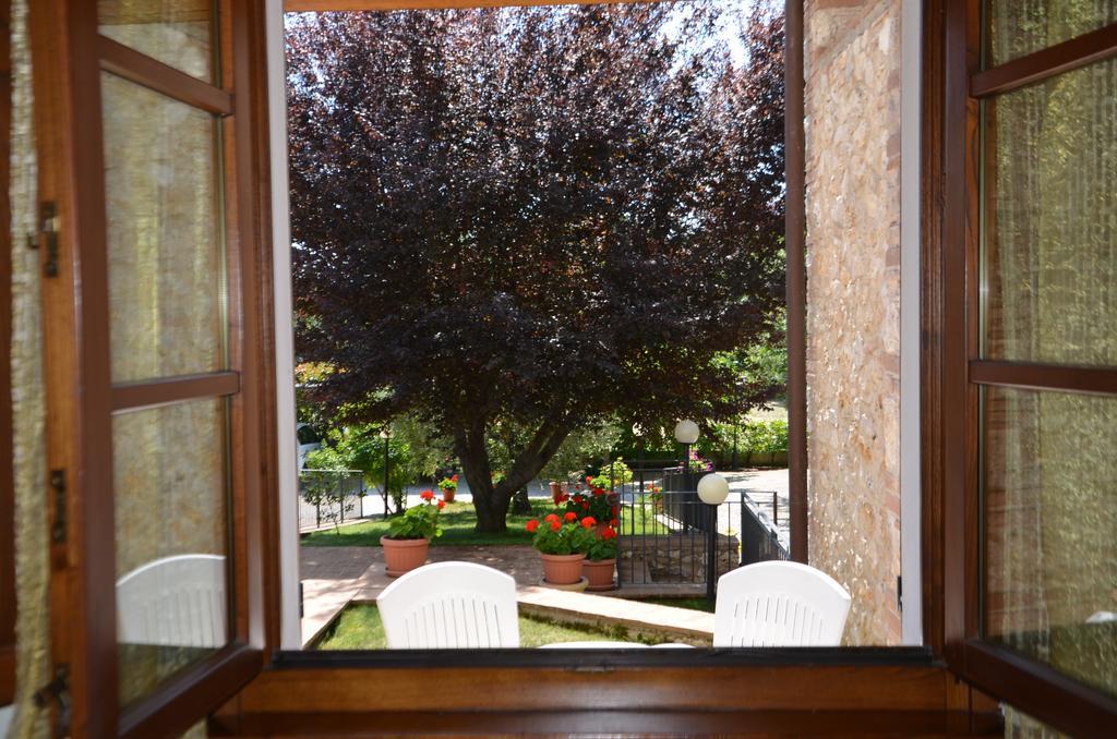 Casale Santa Caterina Aparthotel Amelia Δωμάτιο φωτογραφία